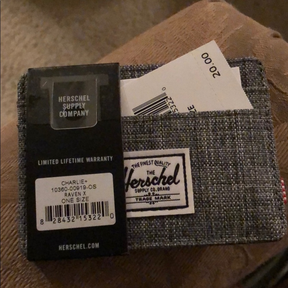 Hershel wallet